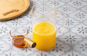 Сок из апельсина, лайма и манго - фото шаг 6