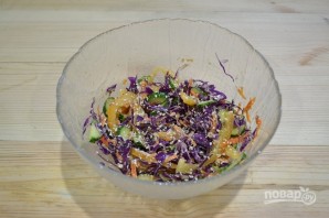 Овощной салат с ореховым соусом - фото шаг 10