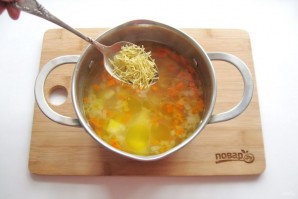 Суп из индейки с вермишелью - фото шаг 7