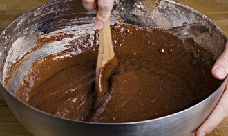 Шоколадный кекс пятиминутный - фото шаг 3
