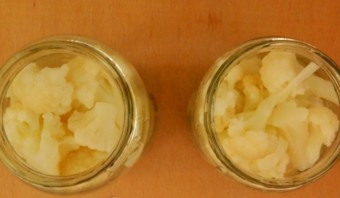 Маринованная капуста с лимонной кислотой на зиму - фото шаг 5