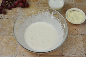 Кексы с виноградом и сыром дор блю - фото шаг 3