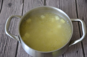 Суп из сыроежек - фото шаг 9