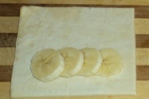 Слойки с бананом - фото шаг 3