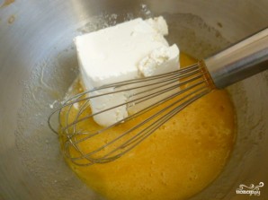 Творожные кексы в духовке - фото шаг 3