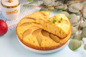 Шарлотка с яблоками на сковороде - фото шаг 7