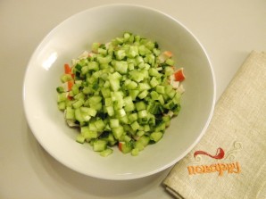 Крабовый салат из крабовых палочек - фото шаг 3
