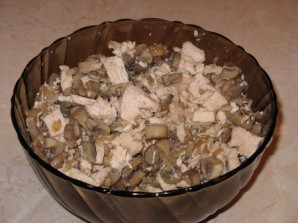 Пирог с грибами и мясом - фото шаг 9