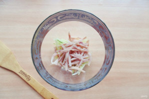 Итальянский салат с фунчозой - фото шаг 5