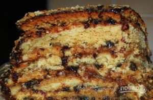 Торт медовый с черносливом - фото шаг 8