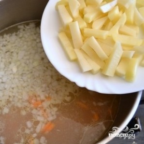 Суп с рисом и картошкой - фото шаг 8