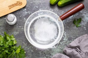Огурцы с морковью на зиму - фото шаг 6