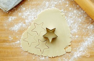 Рождественское печенье из песочного теста - фото шаг 3