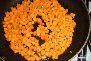 Тушеная фасоль с луком и морковью - фото шаг 3