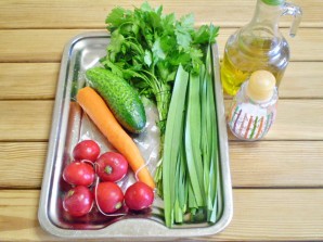 Салат из зелени и овощей - фото шаг 1
