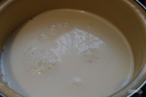 Блины на молоке (простой рецепт) - фото шаг 1