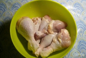 Куриные голени, запечённые в рукаве в майонезом соусе на праздник - фото шаг 1