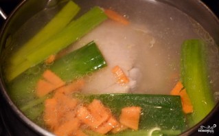 Суп на мясном бульоне - фото шаг 1