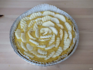 Яблочный пирог "Желтенький" - фото шаг 9