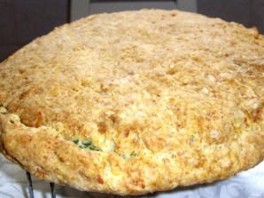 Хачапури с творогом и сыром в духовке - фото шаг 4