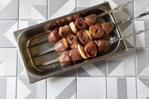 Шашлык из сердечек индейки - фото шаг 6