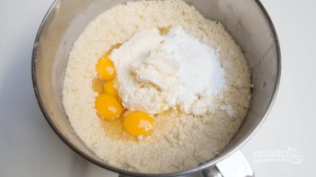 Рецепт печенья "Грибочки" в формочках - фото шаг 2