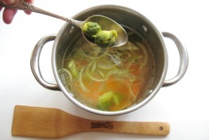 Куриный суп с брюссельской капустой - фото шаг 4