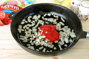 Котлеты из капусты в томатном соусе с кетчупом - фото шаг 8