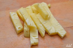Филе цыплят с сыром и ананасом - фото шаг 1