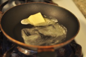 Кальмары с сыром и чесноком - фото шаг 2