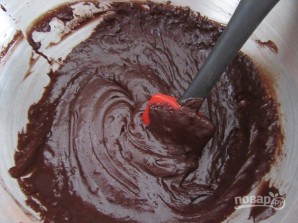 Шоколадно-ягодный торт - фото шаг 5