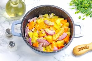 Мясо с консервированной фасолью - фото шаг 4