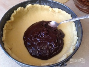 Песочный пирог с шоколадным кремом - фото шаг 8