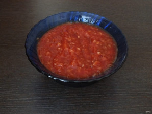 Скумбрия в томатном маринаде с кетчупом - фото шаг 2