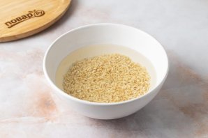 Рисовая каша из бурого риса - фото шаг 2