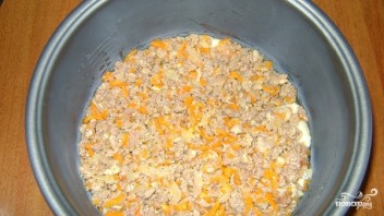 Картофельная запеканка с фаршем в мультиварке "Редмонд" - фото шаг 6