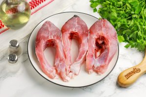 Стейк из карпа