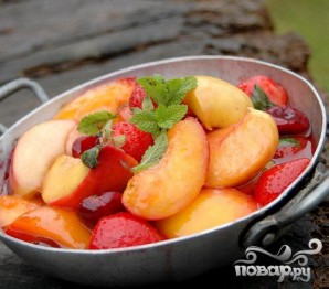 Соте из летних фруктов и ягод - фото шаг 6