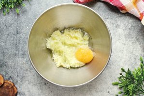 Блинчики из кабачков - фото шаг 4