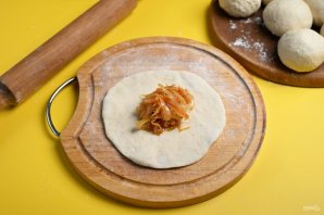Постные печеные пирожки - фото шаг 20