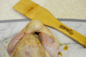 Курица, запеченная в беконе - фото шаг 6