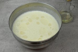 Заварные блинчики на йогурте - фото шаг 8