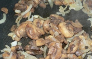 Фасолевый салат с грибами - фото шаг 1