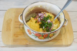 Картофельное пюре с беконом и сыром - фото шаг 7