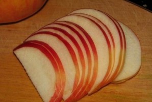 Пирог с яблоками и черникой - фото шаг 3