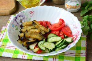 Салат с рукколой и кускусом - фото шаг 5