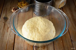 Кулич с орехами - фото шаг 15