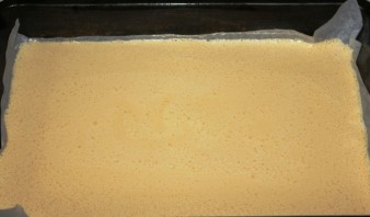Бисквитное тесто для коржей - фото шаг 2