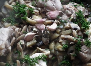 Курица с баклажанами и грибами - фото шаг 4