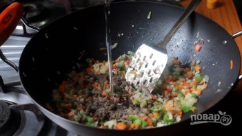 Жареный рис с овощами - фото шаг 7